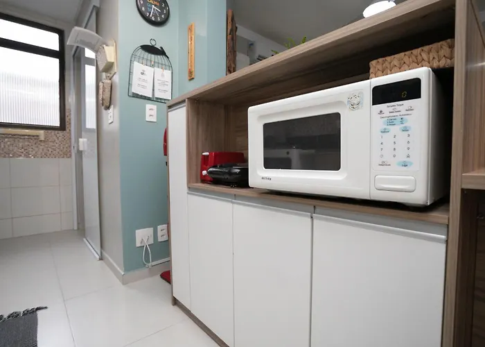 Apartamento Praia Do Tombo Guaruja 120M Do Mar